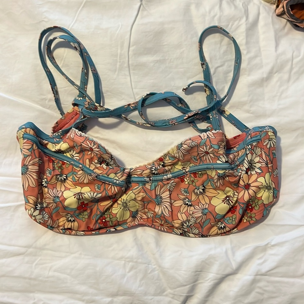 Swim Systems bikini top DD
